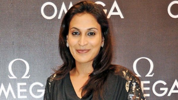  60 சவரன் நகைகள் 