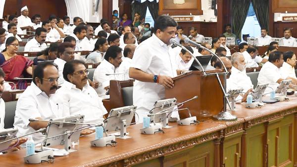 எதிர்க்கட்சிகளின் வாயை அடைத்தார்