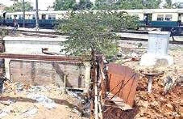 முடிவுக்கு வருகிறது முடிவுக்கு வருகிறது