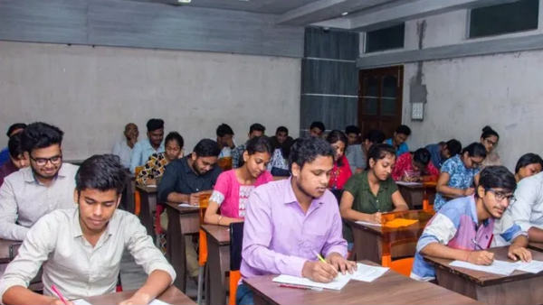 எழுதியவர்கள் 