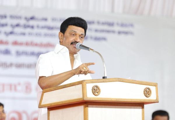 இலவச மின் இணைப்புகள் 