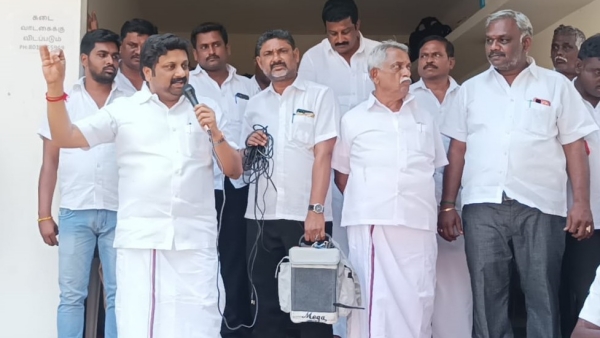 தலைமை பாராட்டு 