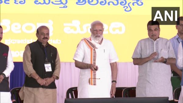 Karnataka Assembly Election 2023: PM Modi storms Vokkaliga Gowda bastion Mandya 