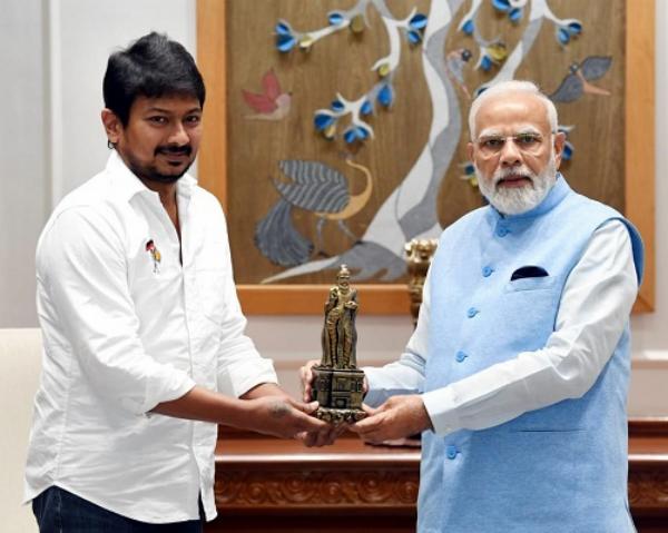 பிரதமருடன் உதயநிதி சந்திப்பு 