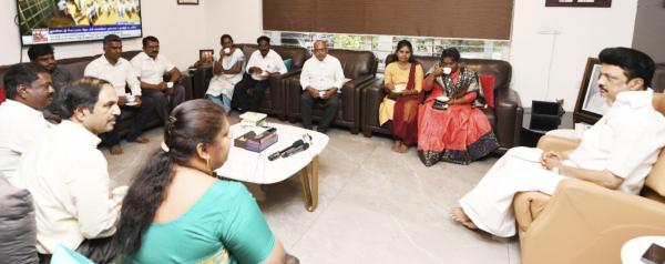  19,346 குடும்பங்கள் 