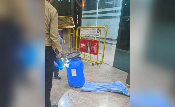  பெண்களின் சடலம்