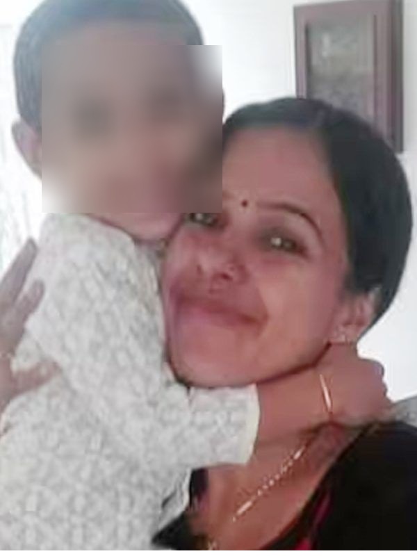 உடல்கள் மிதந்தன 