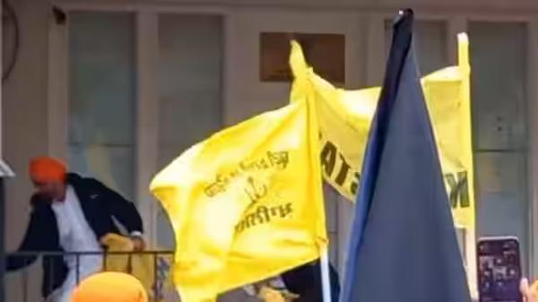 அமித் ஷாவை சந்தித்து ஆலோசனை 