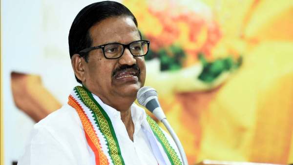 காங்கிரஸ் அட்டாக்