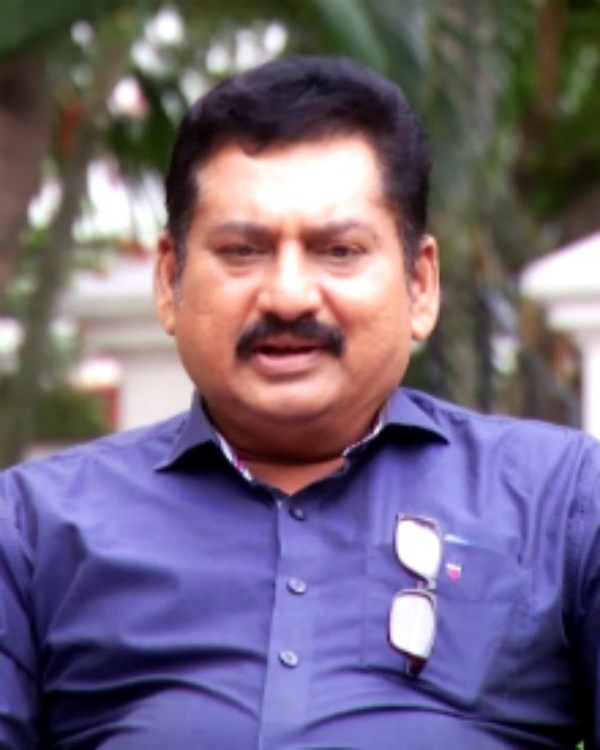 சீரியல் நடிகர் 