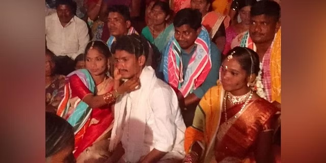 காதலித்தார் 