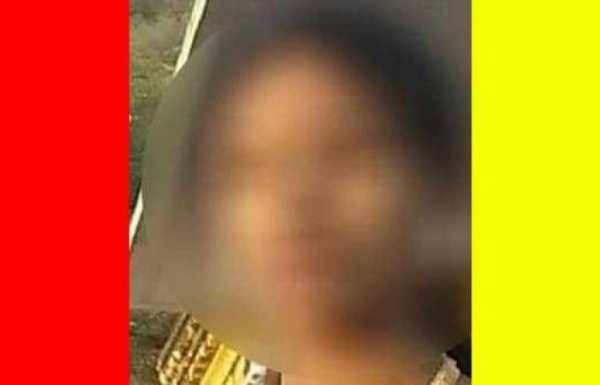 கன்னத்தை கிள்ளி