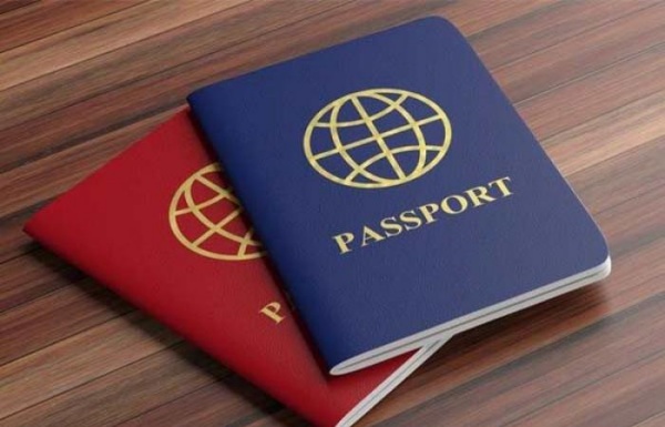 பாஸ்போர்ட் பறிப்பு