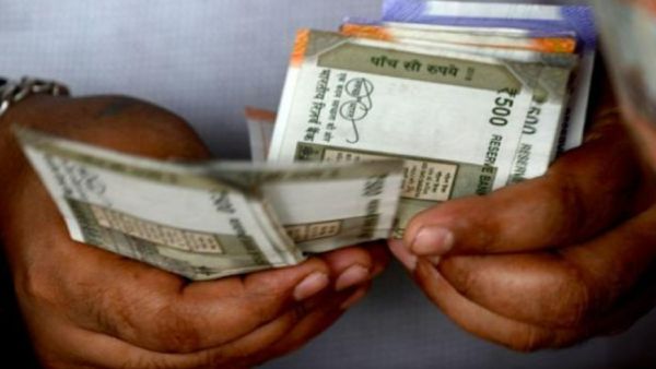  ரூ.1,525 வசூல் 