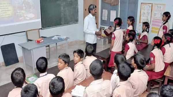 முழு மதிப்பெண் பெற்றால் ரொக்கப்பரிசு