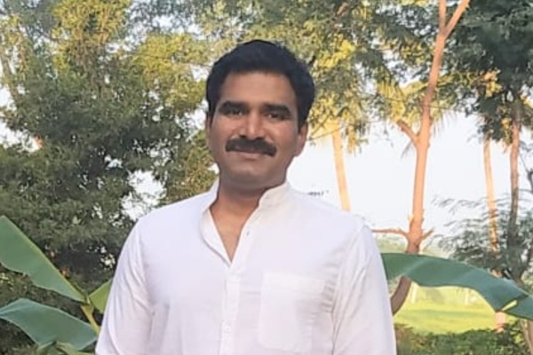ஒன்றரை ஆண்டுகள்