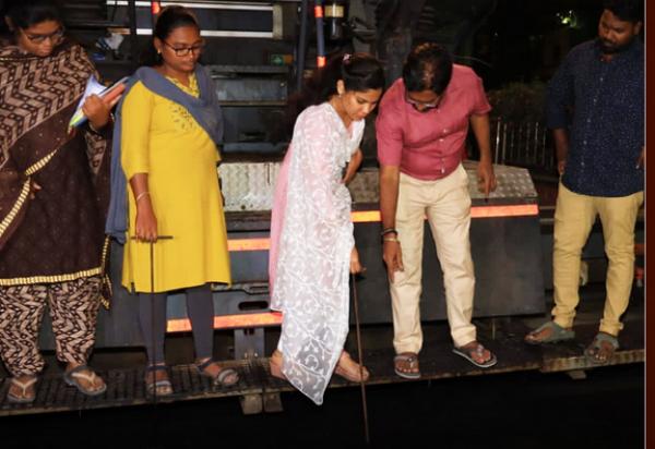  கிளாஸ்ரூம்ஸ்