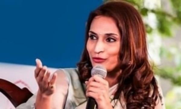  60 பவுன் நகைகள் 