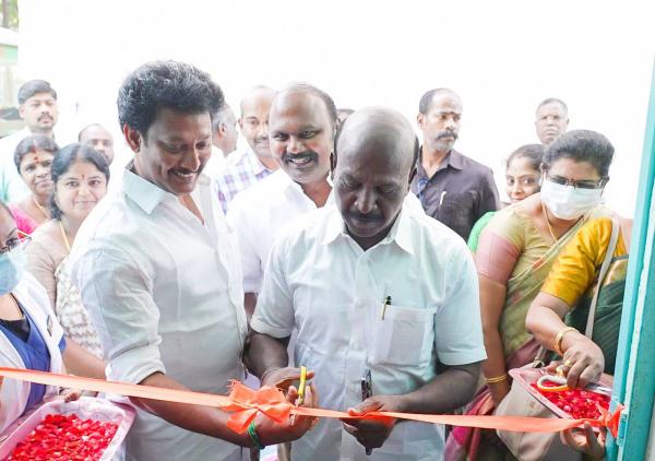 4 government school children are going to be benefited through the Punnagai Project 