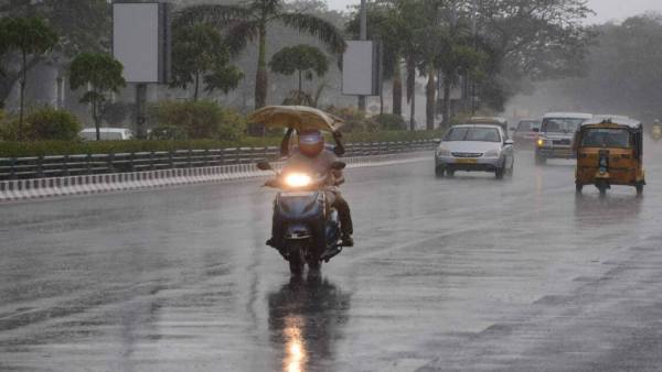 சேலத்தில் மழை 