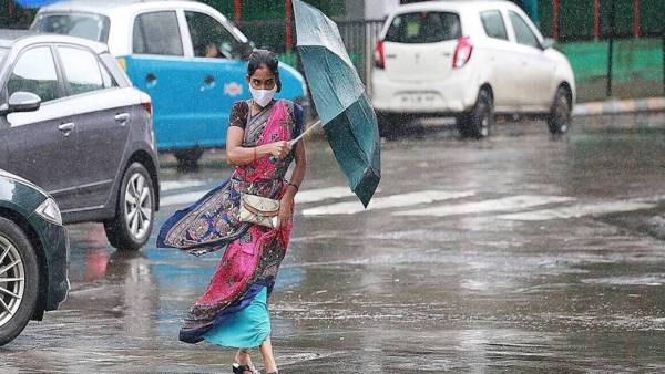 வெயிலோடு மழையும் 