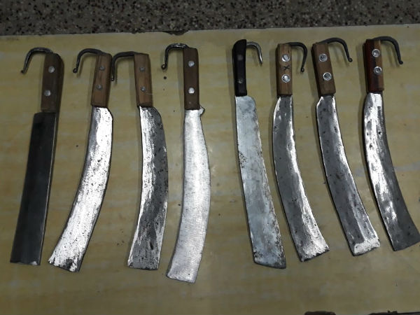  பட்டா கத்தி 