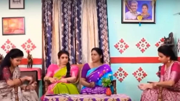தொடரும் இவருக்கு பதில் இவர்