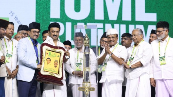 கிடப்பில் போடும் ஆளுநர் கிடப்பில் போடும் ஆளுநர்