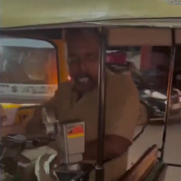  நான் ஏன் இந்தியில் பேச வேண்டும்