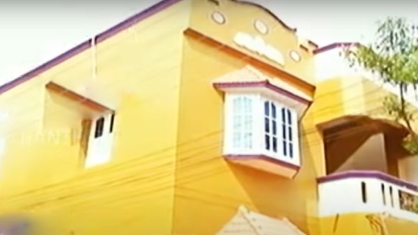  சாக்கு போக்கு கூறி ஏமாற்றியுள்ளார் 