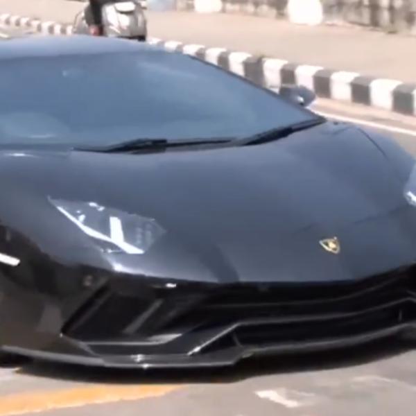  நம்பர் பிளேட் 