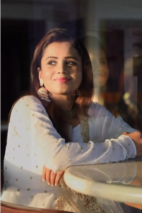 காரணத்தை சொல்லலையே