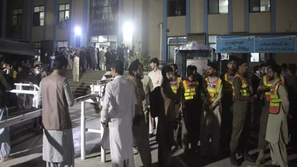  அதிர்ந்துபோன வடமாநிலங்கள் 