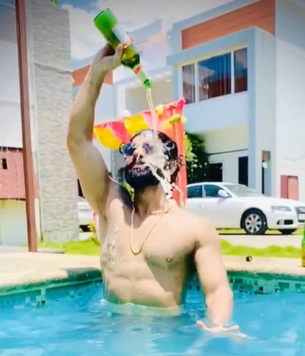 ஷாம்பு வாங்க காசு இல்லை ஷாம்பு வாங்க காசு இல்லை