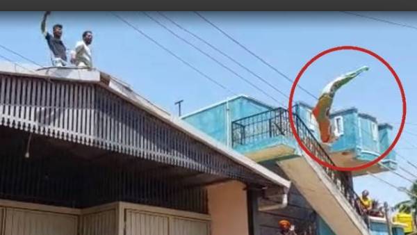 எடியூரப்பா வீடு மீது கல்வீச்சு