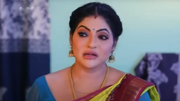 போட்டுக் கொடுக்கும் ராதிகா