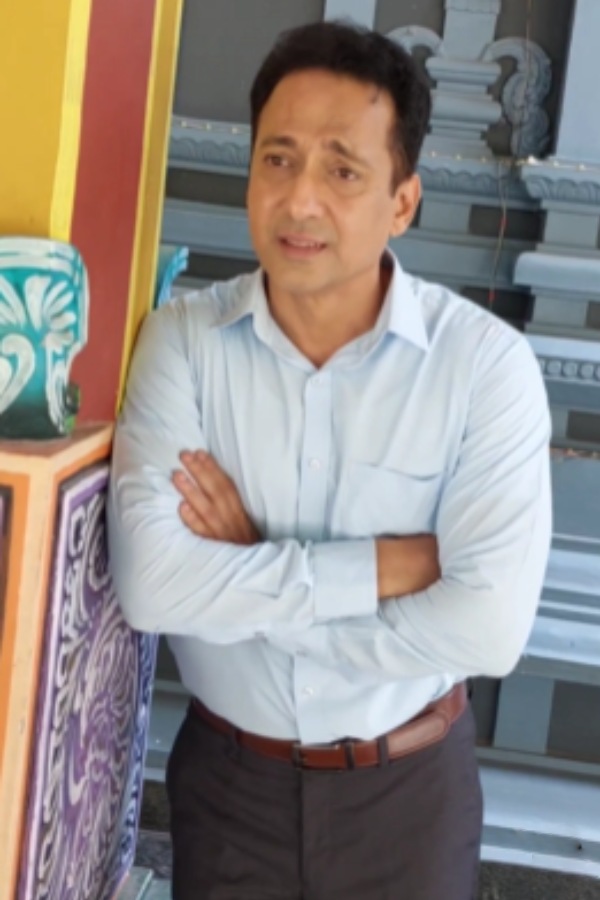 புலம்பித் தவிக்கும் கோபி