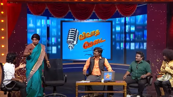 பெண் வேடம்