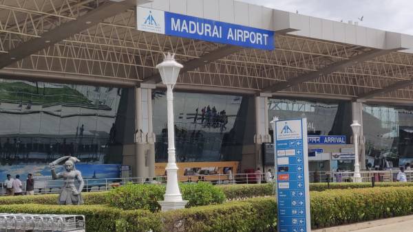 மதுரை விமான நிலைய விவகாரம் 