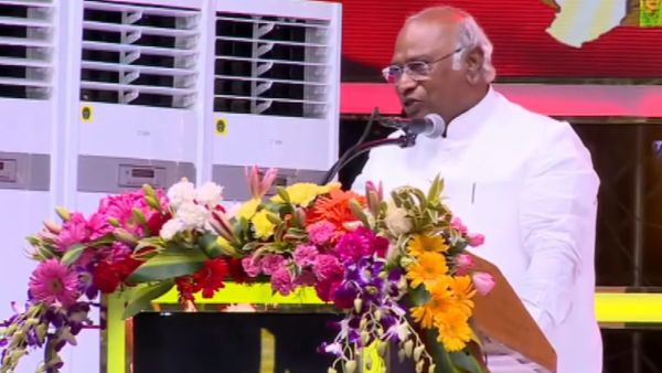 மல்லிகார்ஜுன கார்கே பேச்சு மல்லிகார்ஜுன கார்கே பேச்சு