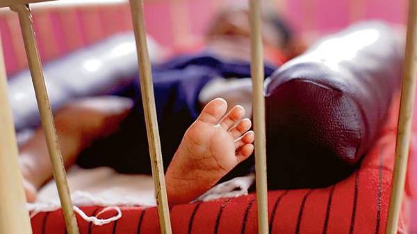 சோகத்தில் லிஜா 