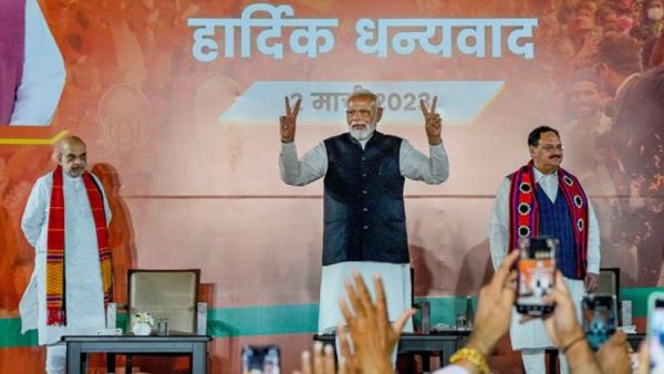 நன்றியை தெரிவித்துக்கொள்கிறேன் 