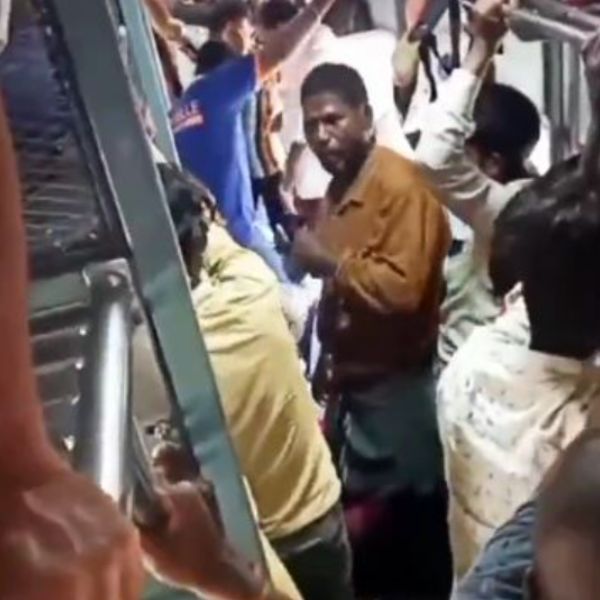 பீகார் இளைஞர்கள் பீகார் இளைஞர்கள்