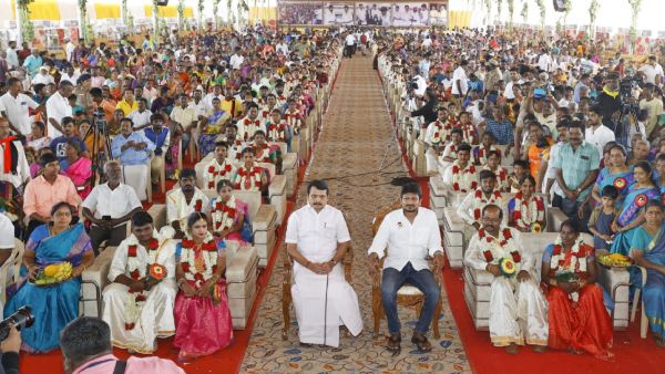 அதிமுகவும் பாஜகவும் மாதிரி 