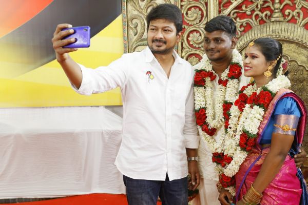 நியாகப்படுத்த வேண்டியுள்ளது 