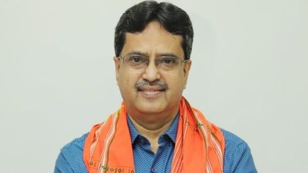 ஒரு மனதாக தேர்வு 