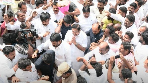 அதிமுக மாசெக்கள் கூட்டம் 