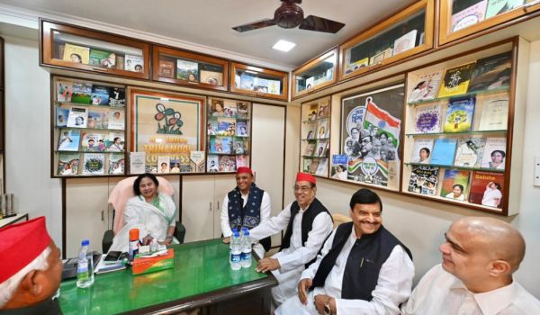 உறுதி செய்த அகிலேஷ் யாதவ்