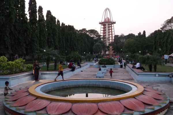 ரூ.30 லட்சத்தில் புனரமைப்பு 