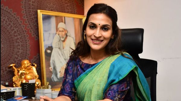 போயஸ் கார்டன் வீட்டில் குடியேறிய ஐஸ்வர்யா 